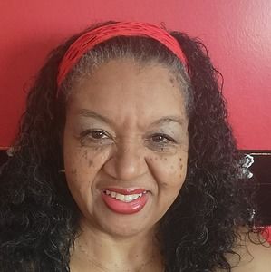 Meet your Posher, Dolores